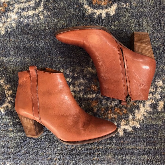 Madewell Shoes - Madewell | Billie Boots in Pecan